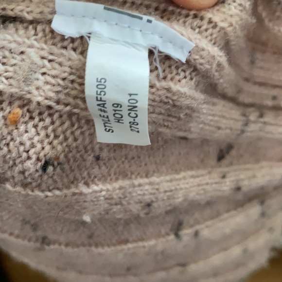 MADEWELL Donegal Evercrest Turtleneck Sweater in Coziest Yarn Size Large - Picture 8 of 11